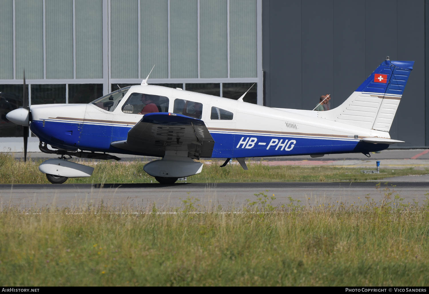 Aircraft Photo of HB-PHG | Piper PA-28-181 Archer II | AirHistory.net #621896