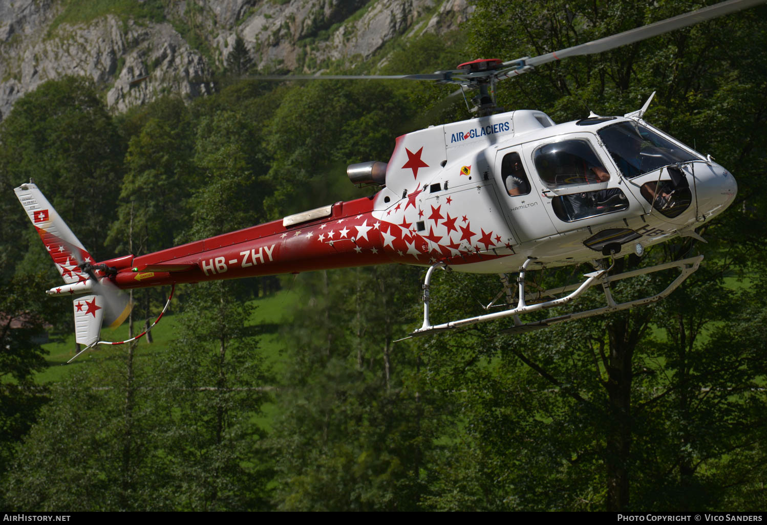 Aircraft Photo of HB-ZHY | Aerospatiale AS-350B-3 Ecureuil | Air Glaciers | AirHistory.net #621965