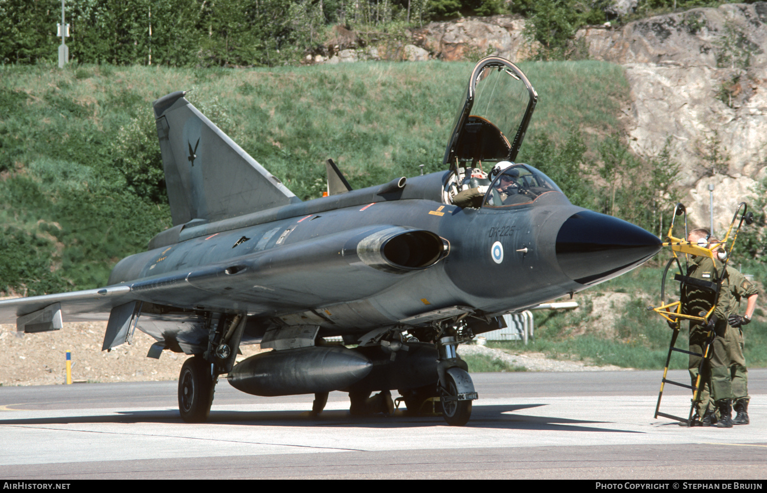 Aircraft Photo of DK-225 | Saab J35FS Draken | Finland - Air Force | AirHistory.net #622000