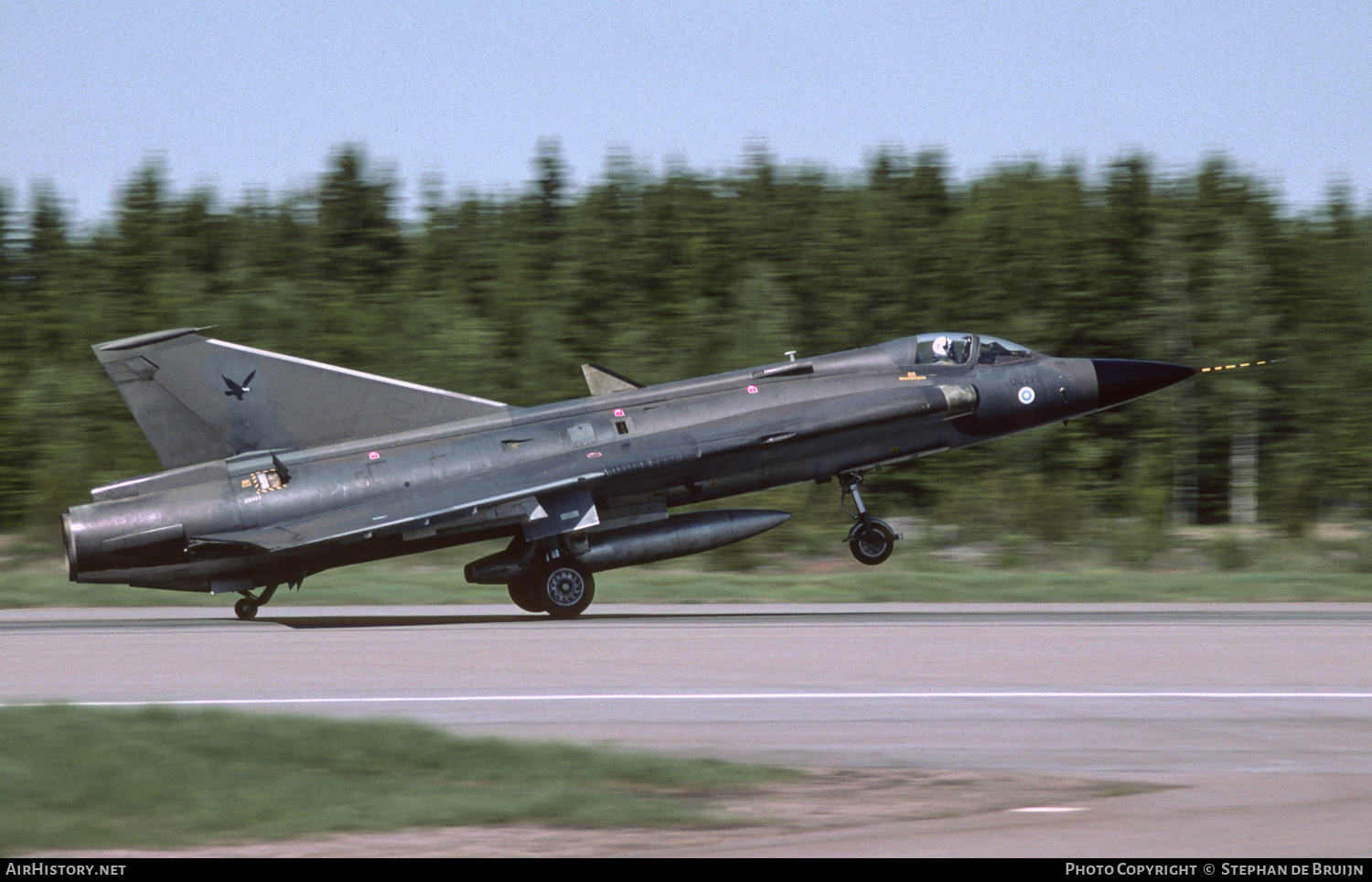 Aircraft Photo of DK-225 | Saab J35FS Draken | Finland - Air Force | AirHistory.net #622008