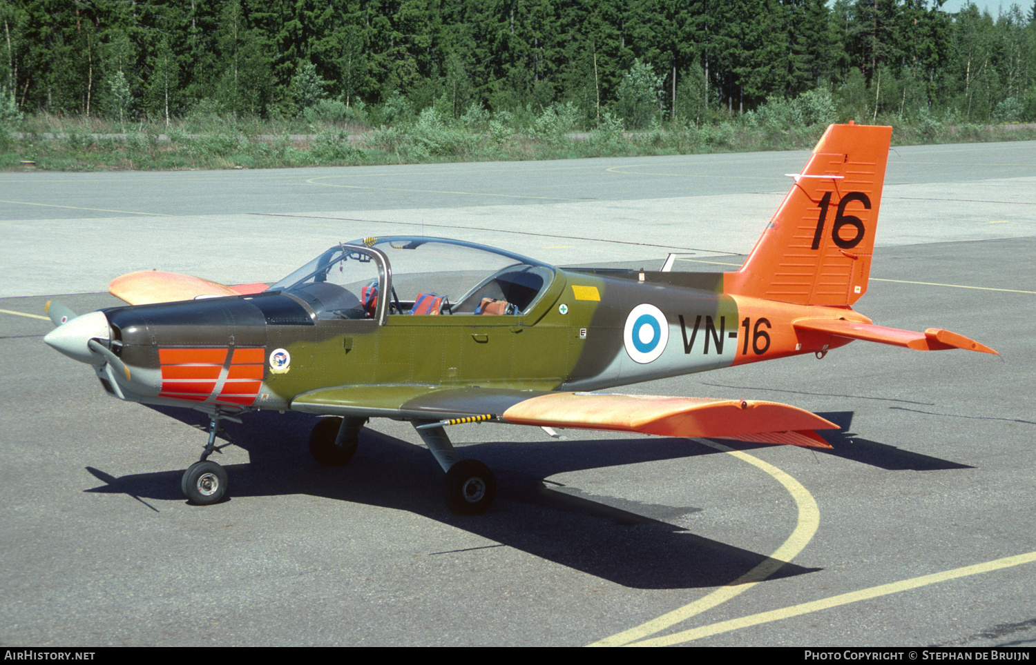Aircraft Photo of VN-16 | Valmet L-70 Vinka | Finland - Air Force | AirHistory.net #622013