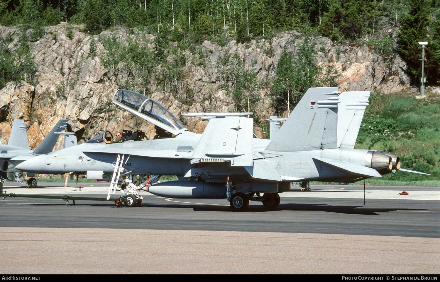 Aircraft Photo of HN-463 | McDonnell Douglas F-18D Hornet | Finland - Air Force | AirHistory.net #622019