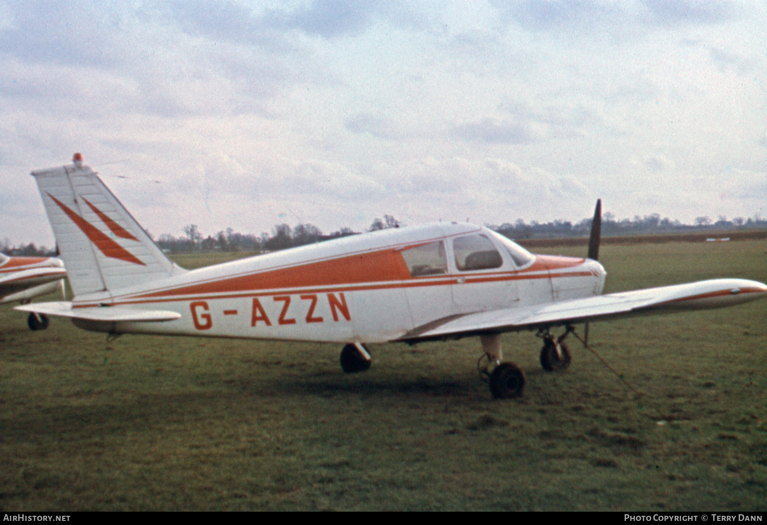 Aircraft Photo of G-AZZN | Piper PA-28-140 Cherokee | AirHistory.net #622035