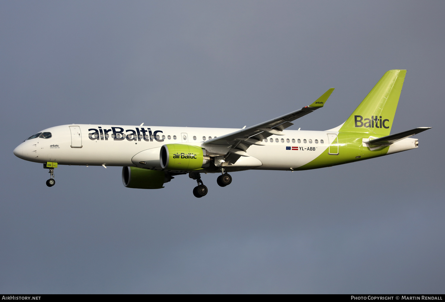 Aircraft Photo of YL-ABB | Airbus A220-371 (BD-500-1A11) | AirBaltic | AirHistory.net #622125
