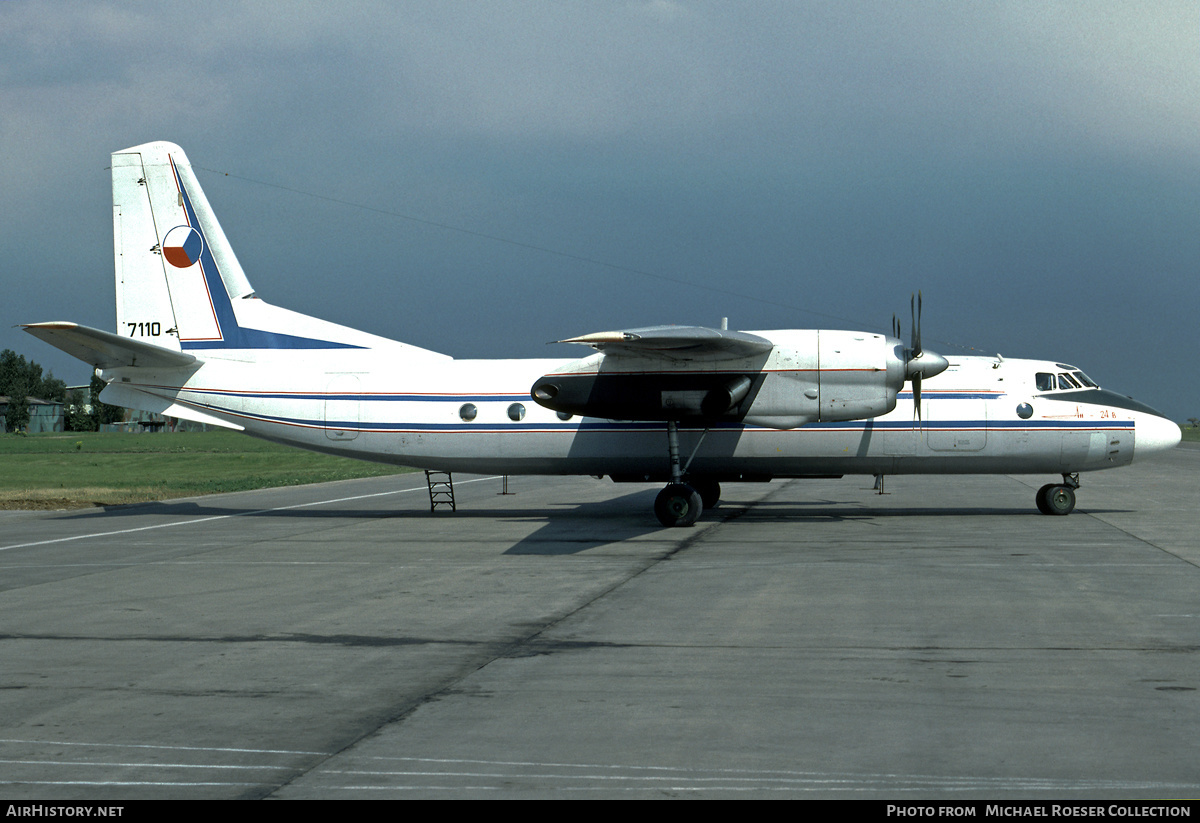 Aircraft Photo of 7110 | Antonov An-24V | Czechoslovakia - Air Force | AirHistory.net #622141