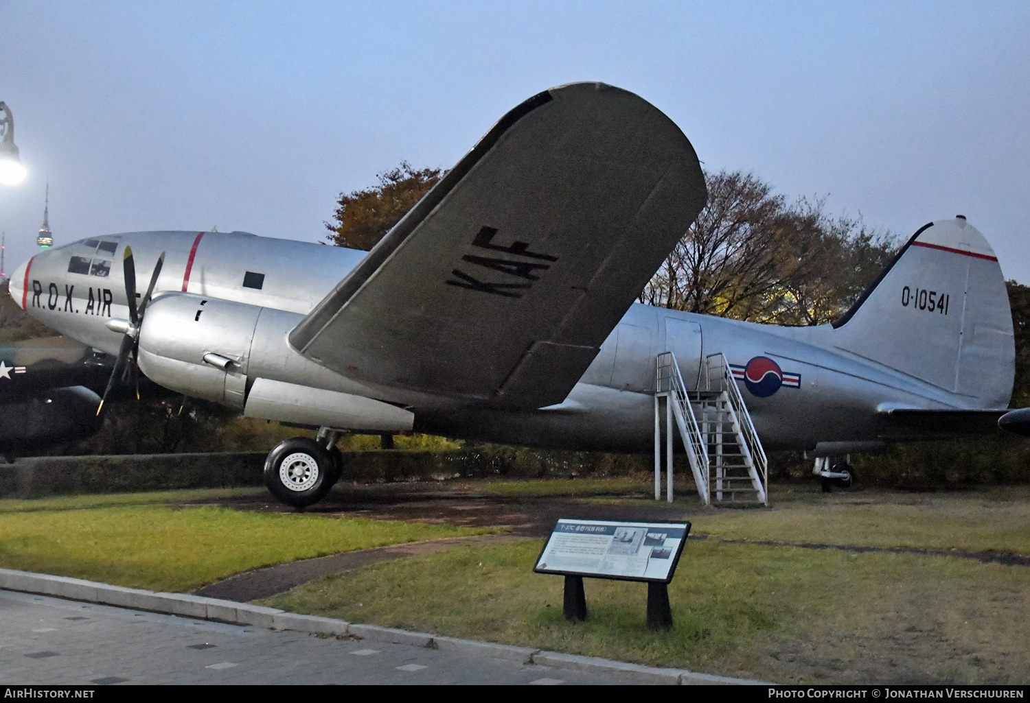 Aircraft Photo of 10-541 / 0-10541 | Curtiss C-46D Commando | South Korea - Air Force | AirHistory.net #622161