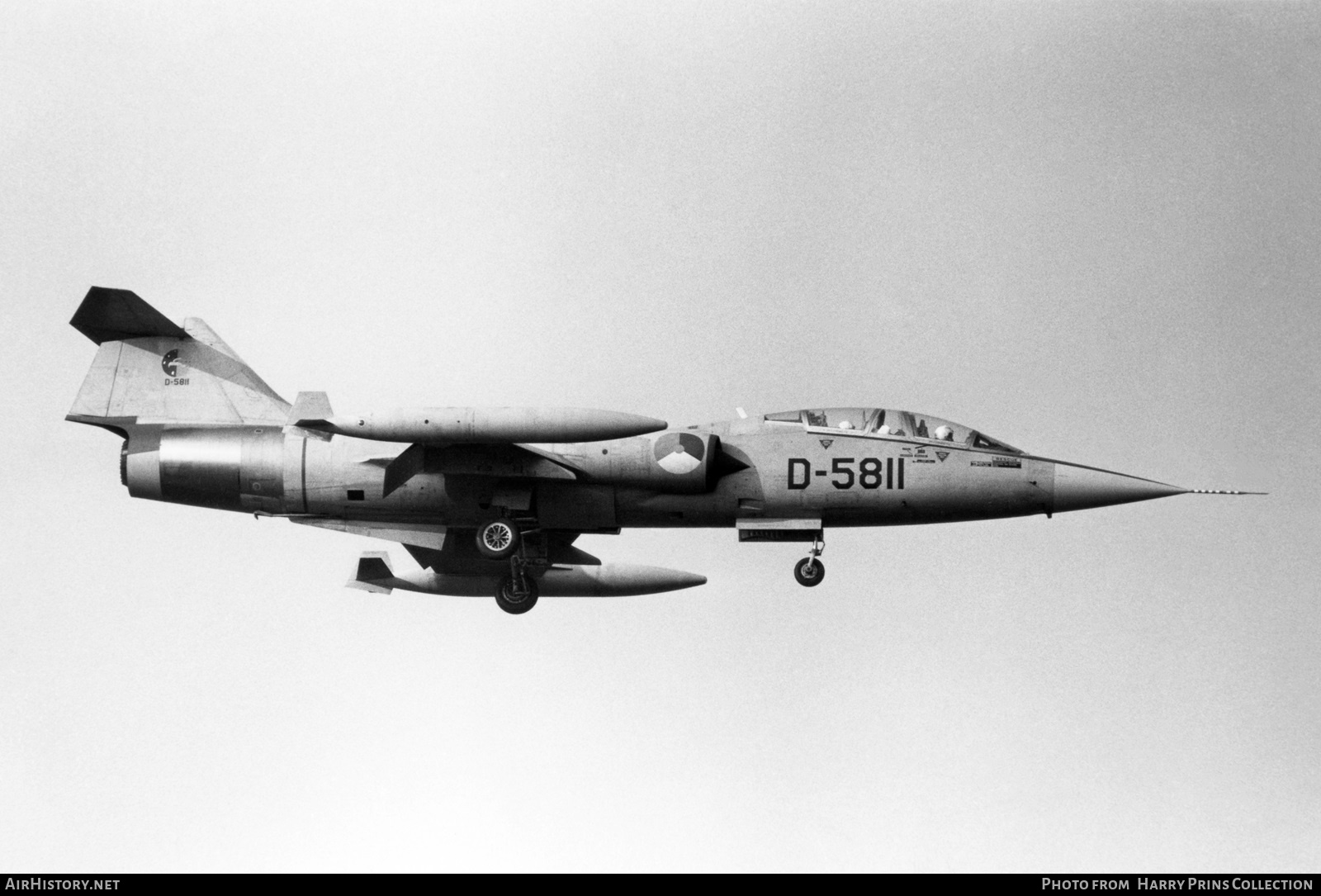 Aircraft Photo of D-5811 | Lockheed TF-104G Starfighter | Netherlands - Air Force | AirHistory.net #622246