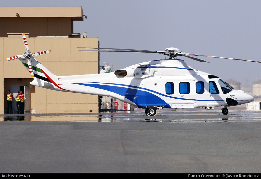 Aircraft Photo of DU-142 | AgustaWestland AW-139 | United Arab Emirates - Air Force | AirHistory.net #622364