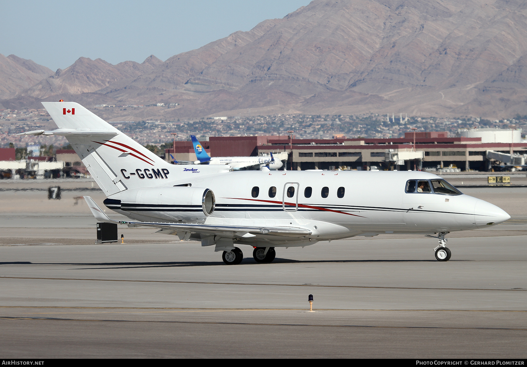 Aircraft Photo of C-GGMP | Hawker Beechcraft 900XP | AirHistory.net #622548