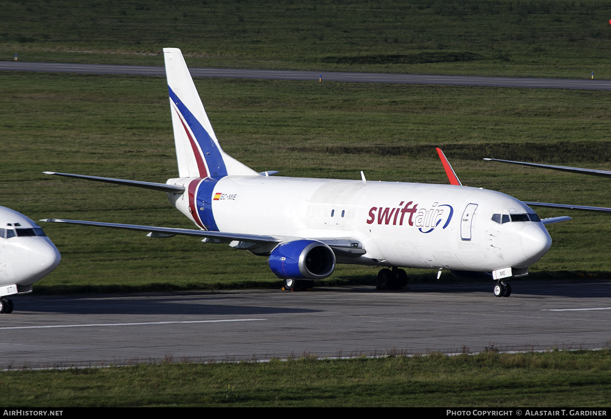 Aircraft Photo of EC-MIE | Boeing 737-4Y0(SF) | Swiftair | AirHistory.net #622570