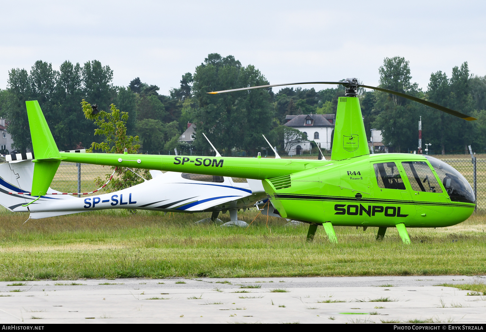 Aircraft Photo of SP-SOM | Robinson R-44 Raven II | Sonpol | AirHistory.net #622611