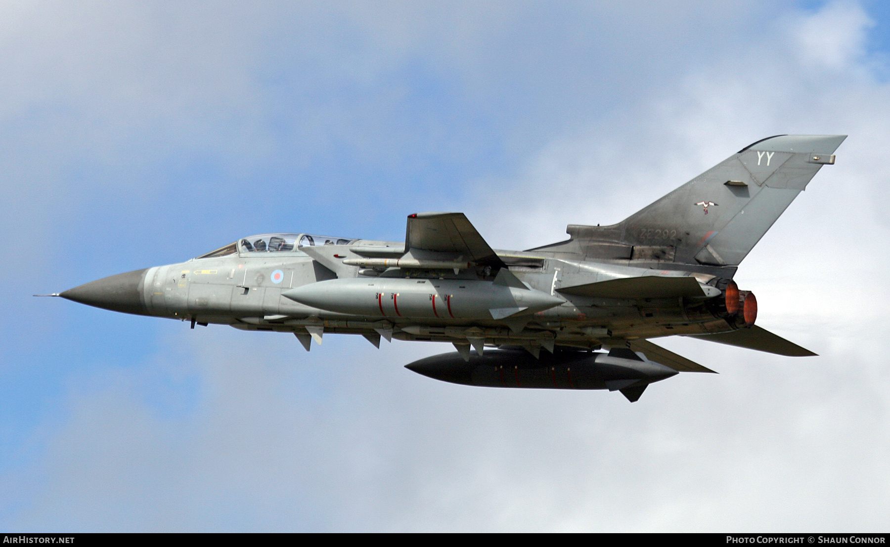 Aircraft Photo of ZE292 | Panavia Tornado F3 | UK - Air Force | AirHistory.net #622668