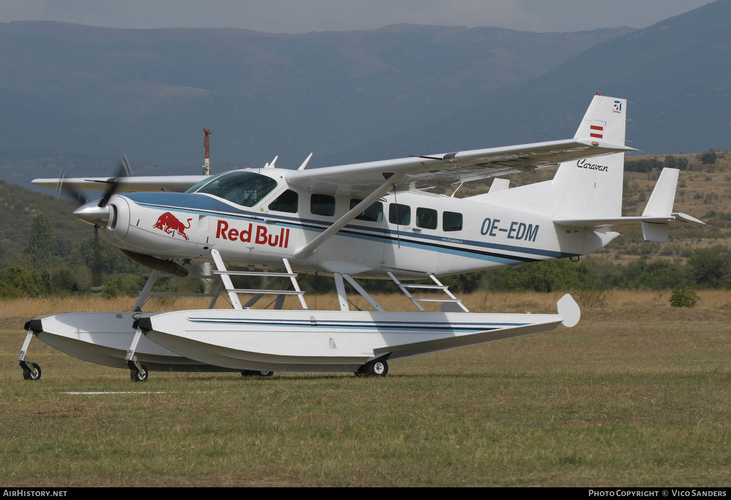 Aircraft Photo of OE-EDM | Cessna 208 Caravan I | Red Bull | AirHistory.net #622860