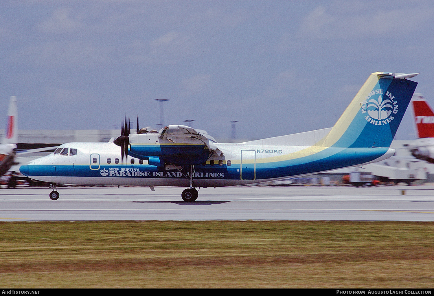 Aircraft Photo of N780MG | De Havilland Canada DHC-7-102 Dash 7 | Paradise Island Airlines | AirHistory.net #622861