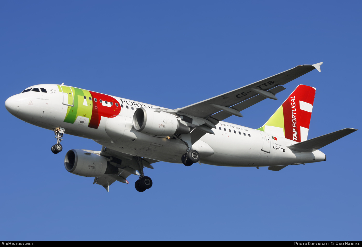 Aircraft Photo of CS-TTB | Airbus A319-111 | TAP Portugal | AirHistory.net #622876