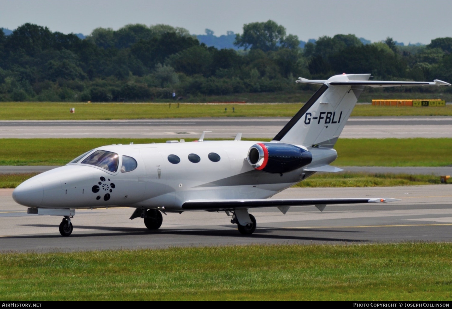 Aircraft Photo of G-FBLI | Cessna 510 Citation Mustang | AirHistory.net #622939