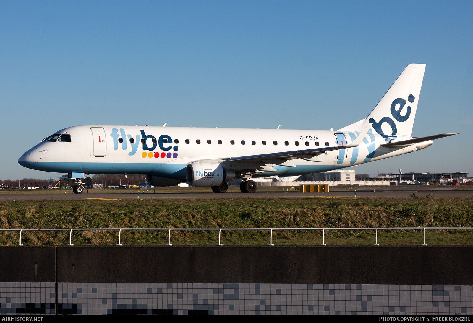 Aircraft Photo of G-FBJA | Embraer 175STD (ERJ-170-200STD) | Flybe | AirHistory.net #622989