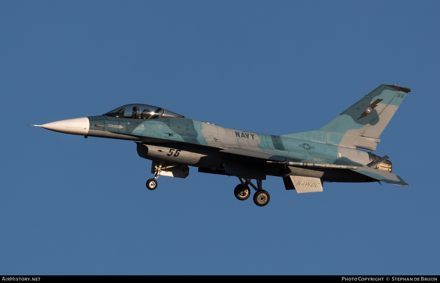 Aircraft Photo of 900947 | General Dynamics F-16A Fighting Falcon | USA - Navy | AirHistory.net #623001