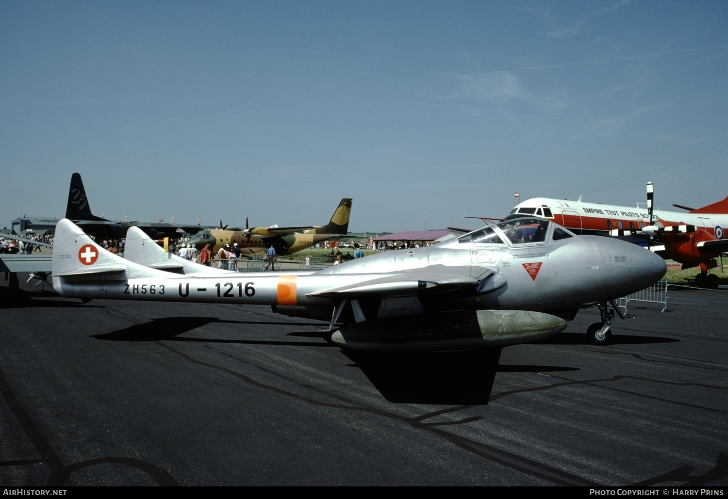 Aircraft Photo of U-1216 / ZH563 | De Havilland D.H. 115 Vampire T55 | Switzerland - Air Force | AirHistory.net #623068