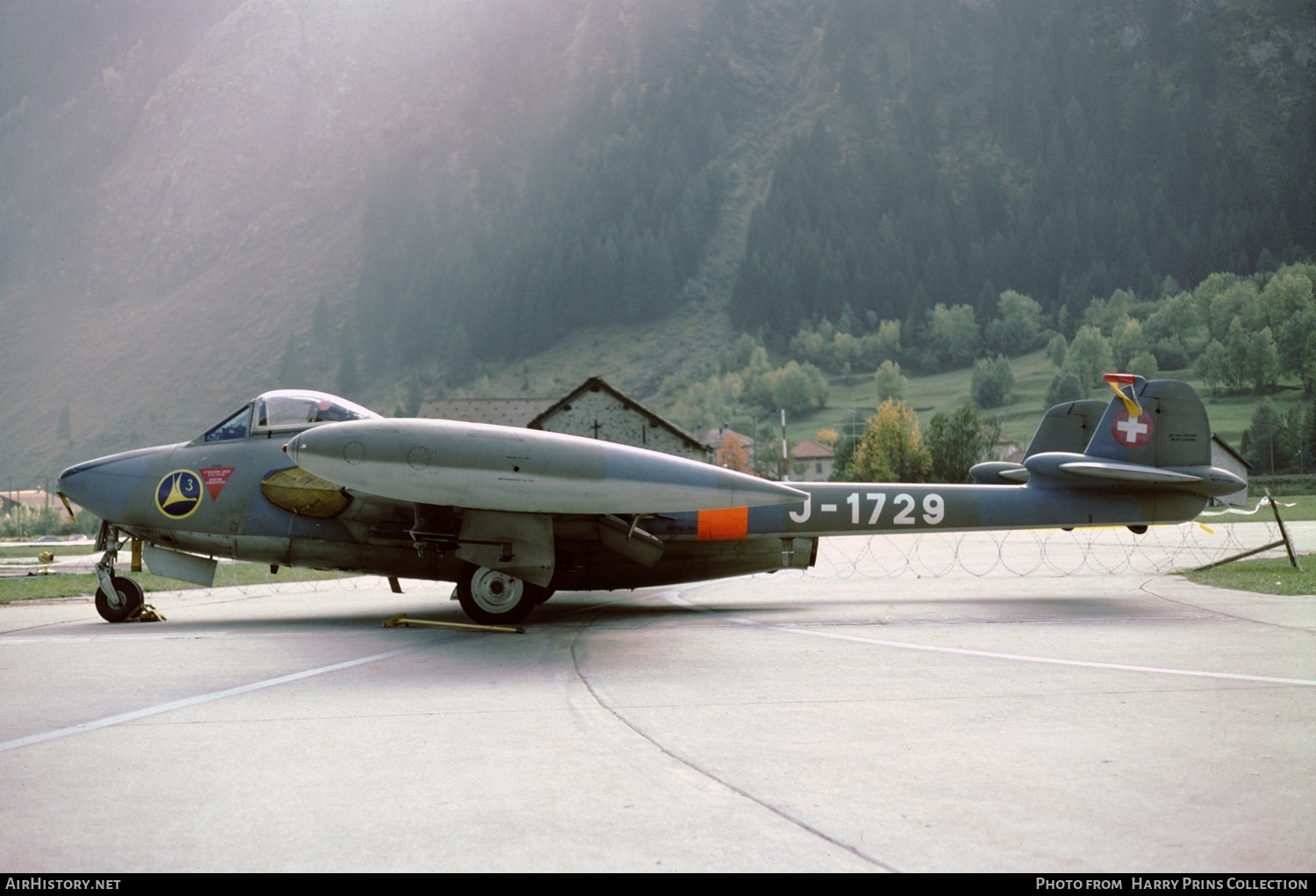 Aircraft Photo of J-1729 | De Havilland D.H. 112 Venom FB54 | Switzerland - Air Force | AirHistory.net #623072
