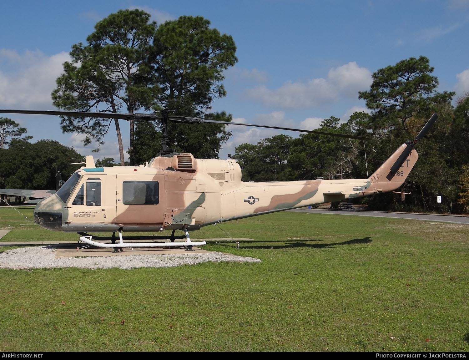 Aircraft Photo of 66-15186 / 0-15186 | Bell UH-1M Iroquois | USA - Army | AirHistory.net #623267