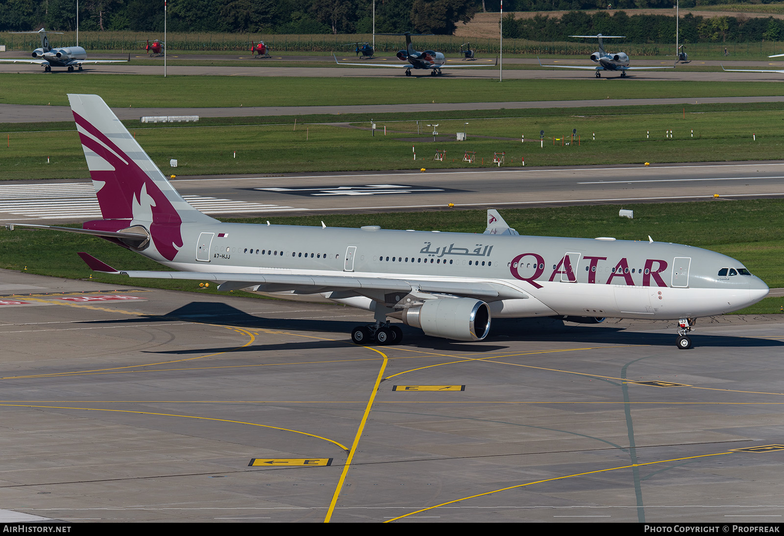 Aircraft Photo of A7-HJJ | Airbus A330-203 | Qatar Airways | AirHistory.net #623286
