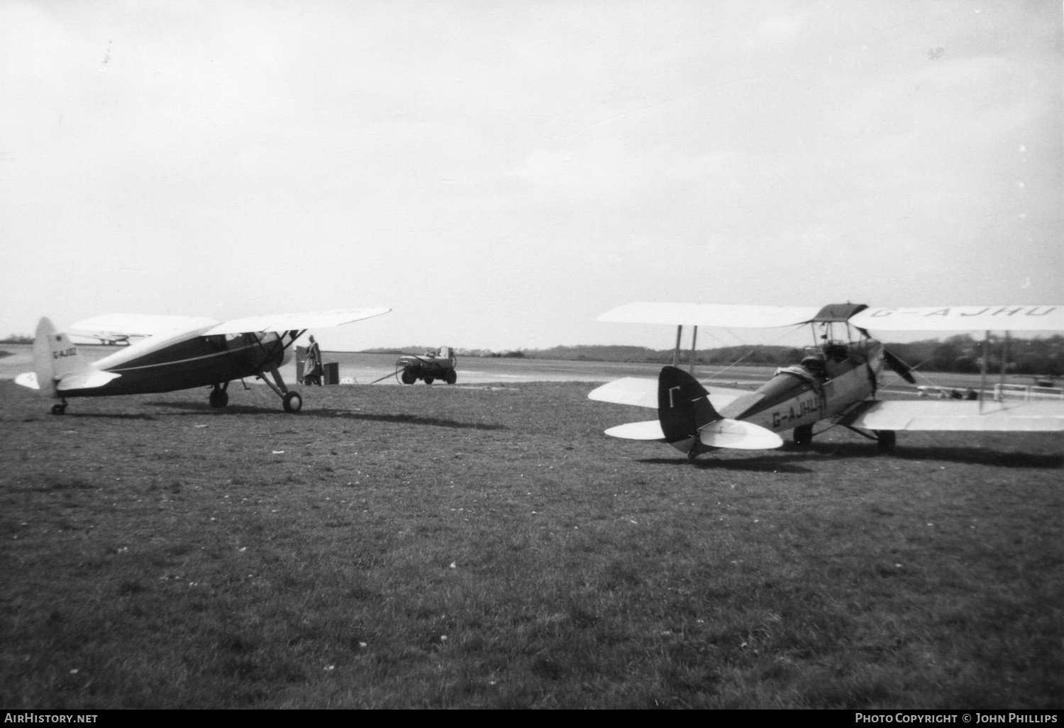 Aircraft Photo of G-AJHU | De Havilland D.H. 82A Tiger Moth | AirHistory.net #623311