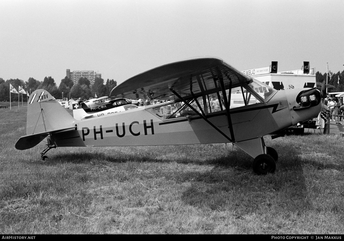 Aircraft Photo of PH-UCH | Piper L-4J Grasshopper (J-3C-65D) | SBOV - Stichting tot Behoud Oude Vliegtuigen | AirHistory.net #623326