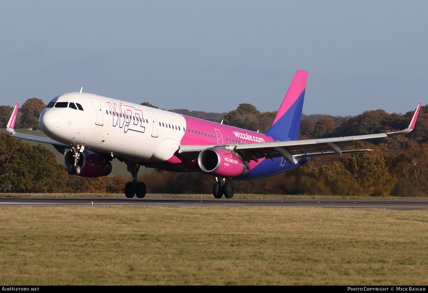 Aircraft Photo of G-WUKG | Airbus A321-231 | Wizz Air | AirHistory.net #623348