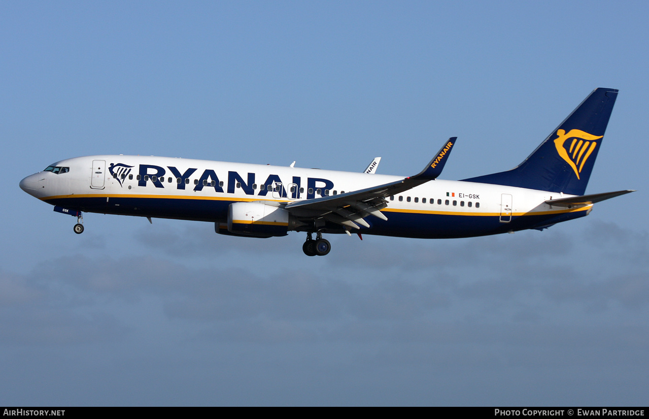 Aircraft Photo of EI-GSK | Boeing 737-800 | Ryanair | AirHistory.net #623415