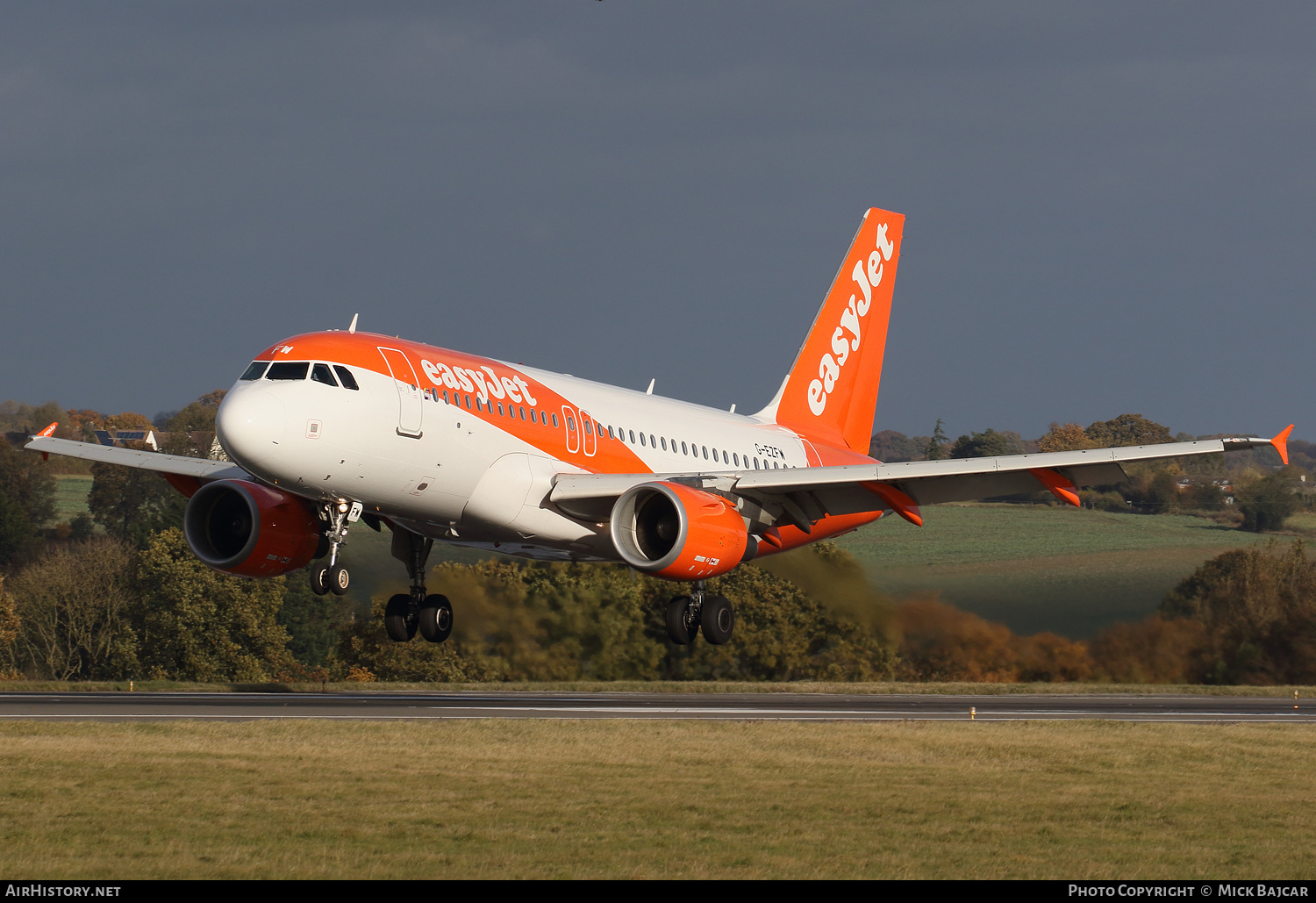 Aircraft Photo of G-EZFW | Airbus A319-111 | EasyJet | AirHistory.net #623435