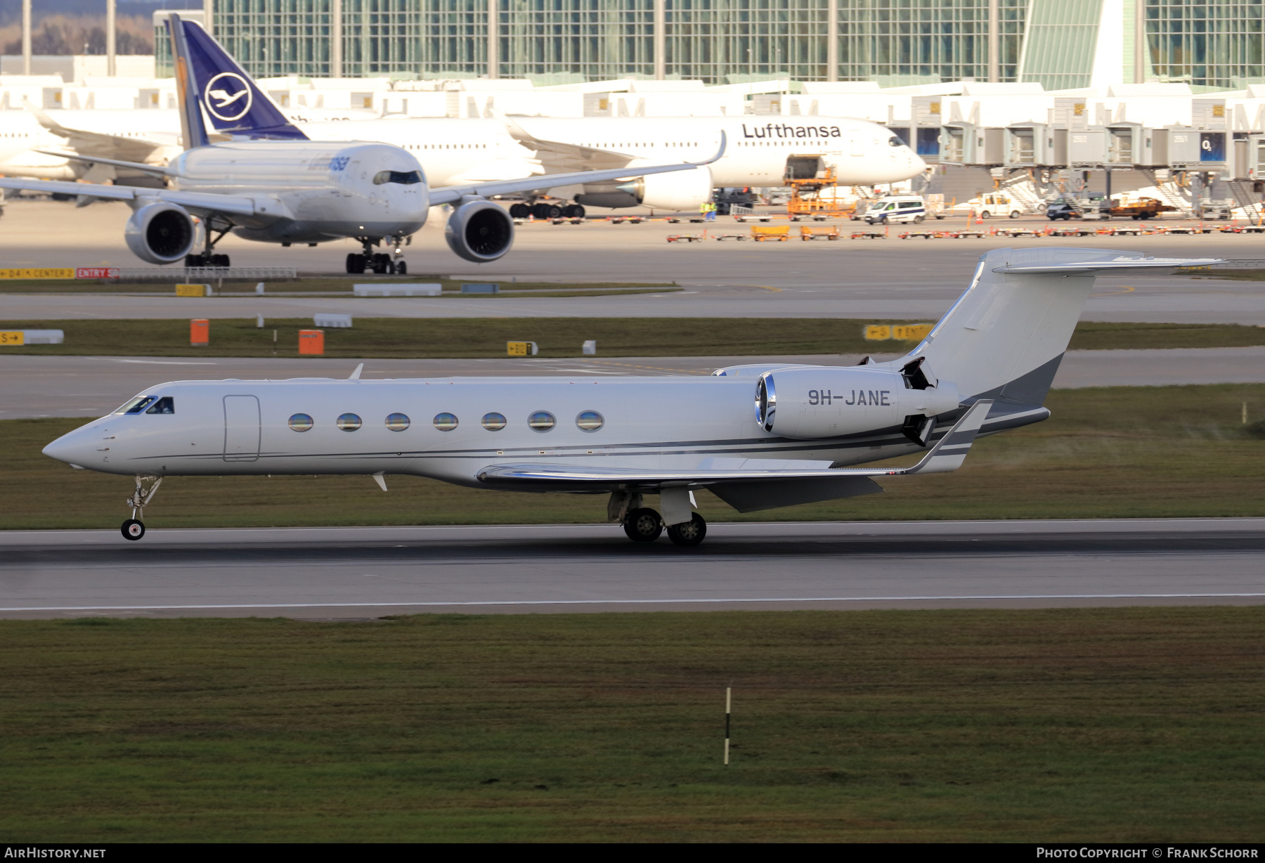 Aircraft Photo of 9H-JANE | Gulfstream Aerospace G-V-SP Gulfstream G550 | AirHistory.net #623459