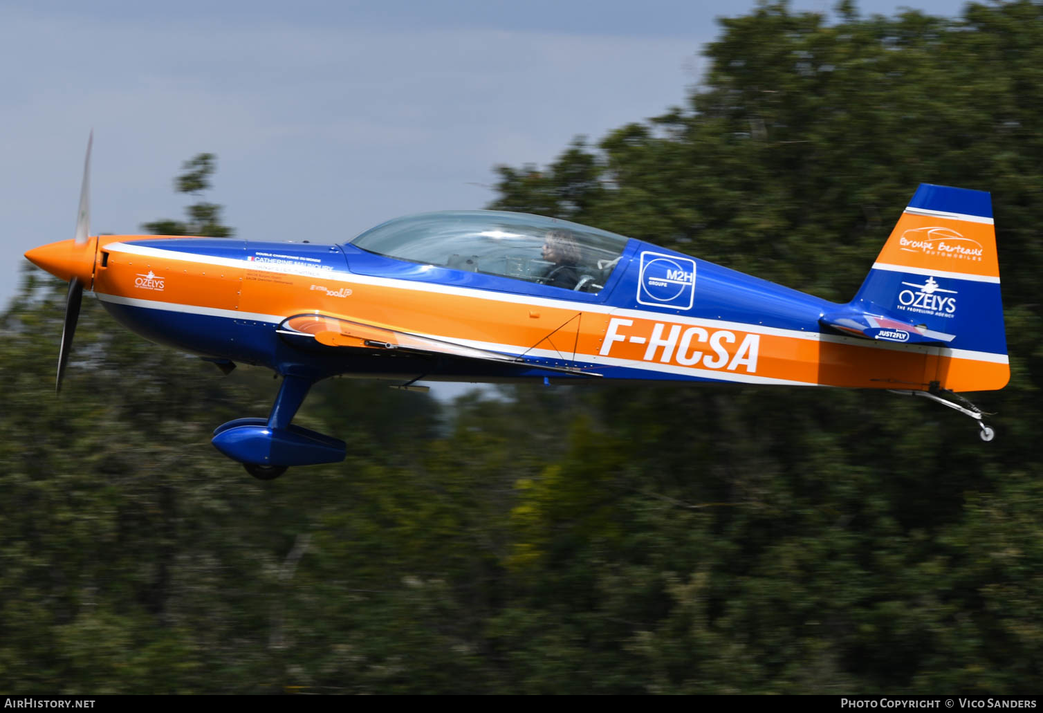 Aircraft Photo of F-HCSA | Extra EA-300LP | AirHistory.net #623556