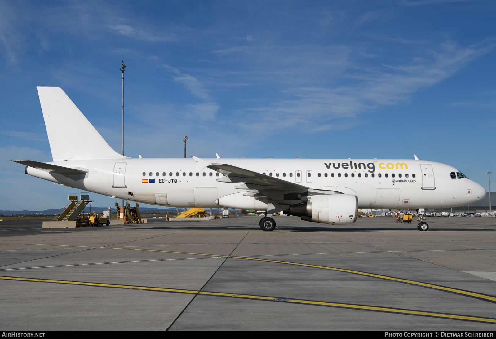 Aircraft Photo of EC-JTQ | Airbus A320-214 | Vueling Airlines | AirHistory.net #623588
