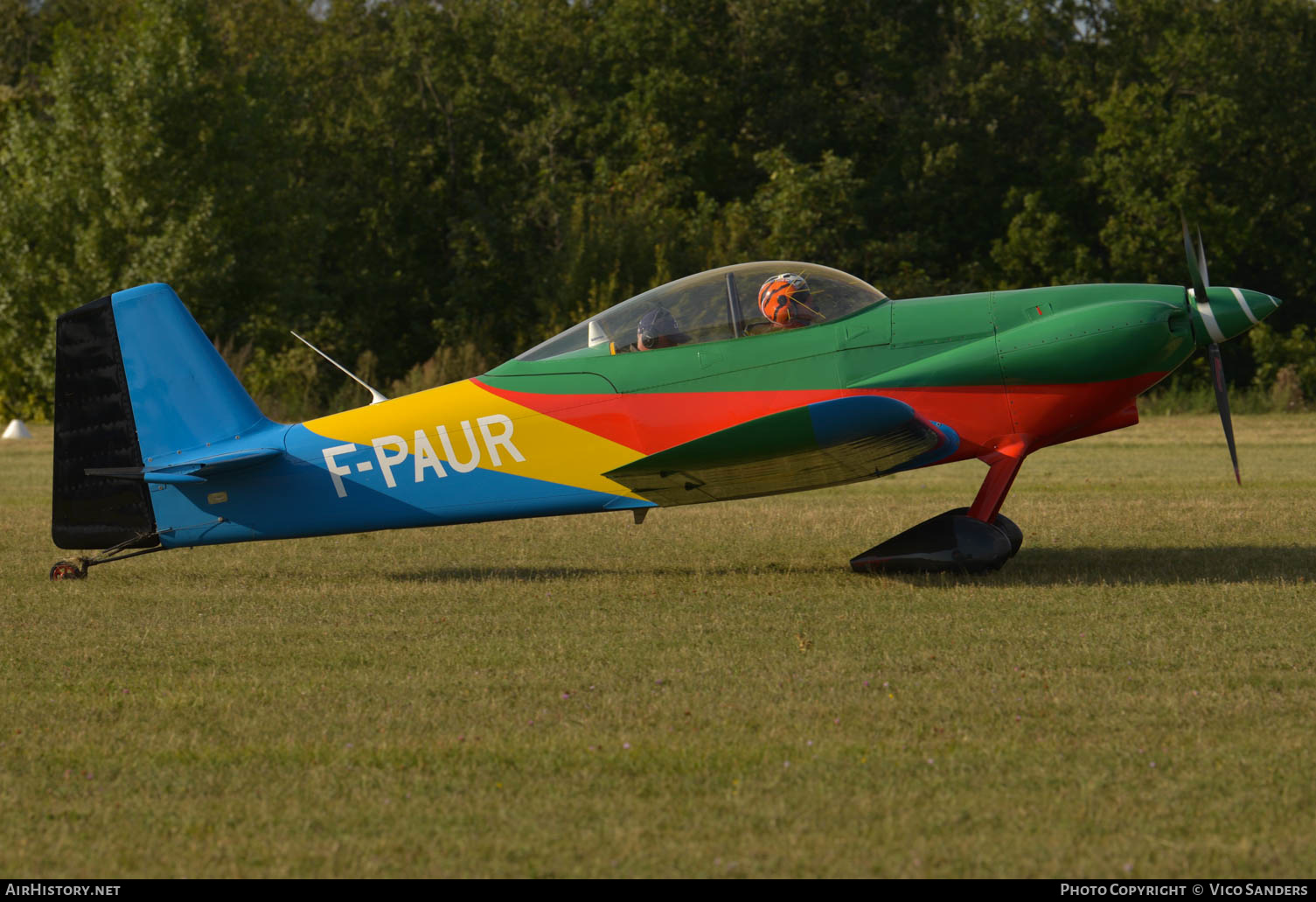 Aircraft Photo of F-PAUR | Van's RV-4 | AirHistory.net #623610