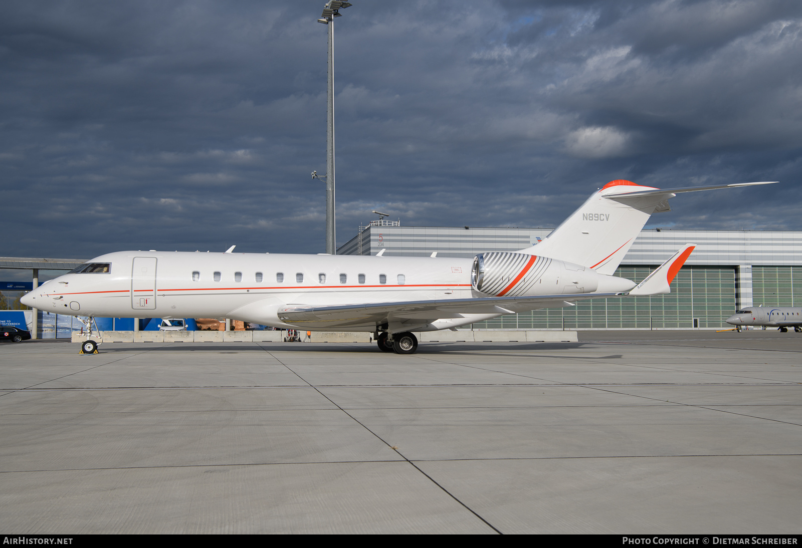 Aircraft Photo of N89CV | Bombardier Global 5500 (BD-700-1A11) | AirHistory.net #623642