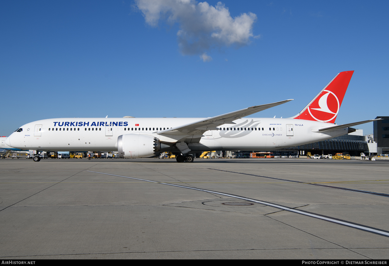Aircraft Photo of TC-LLA | Boeing 787-9 Dreamliner | Turkish Airlines | AirHistory.net #623647