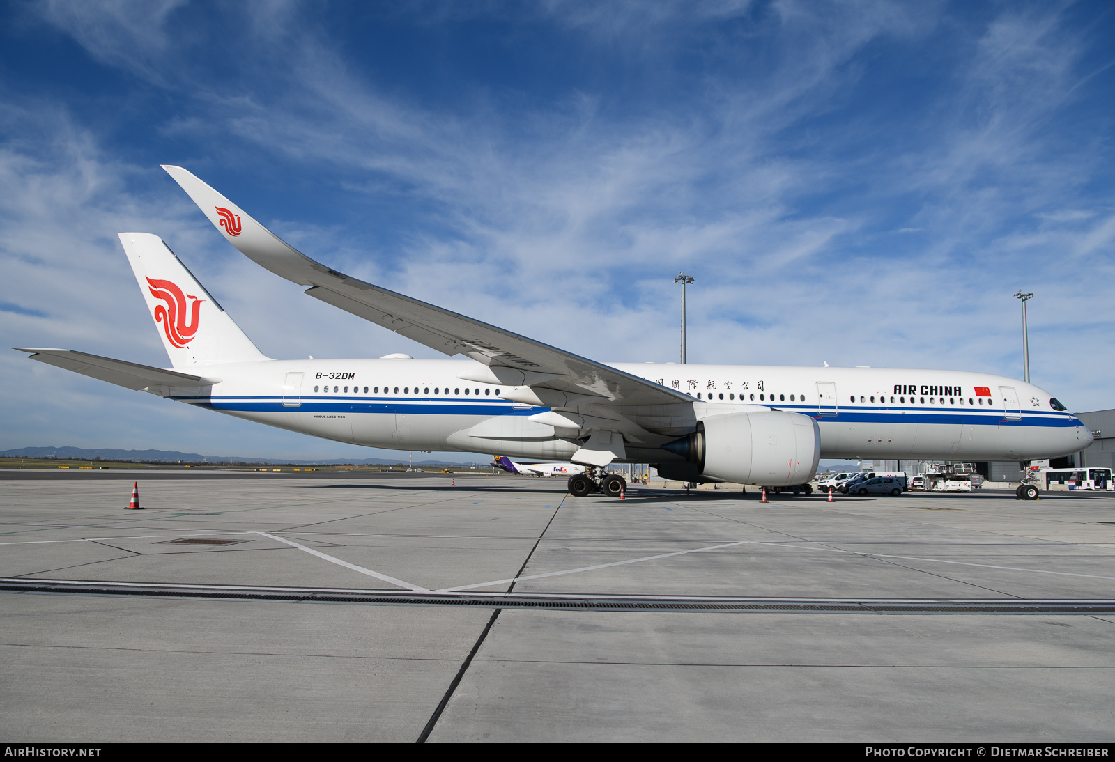 Aircraft Photo of B-32DM | Airbus A350-941 | Air China | AirHistory.net #623651