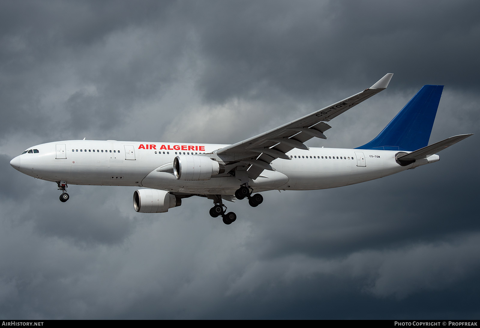 Aircraft Photo of CS-TQW | Airbus A330-223 | Air Algérie | AirHistory.net #623673