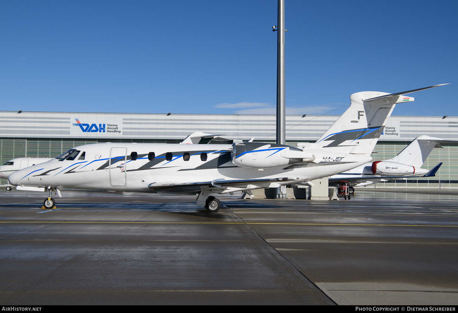 Aircraft Photo of HA-JEF | Cessna 650 Citation VI | AirHistory.net #623698