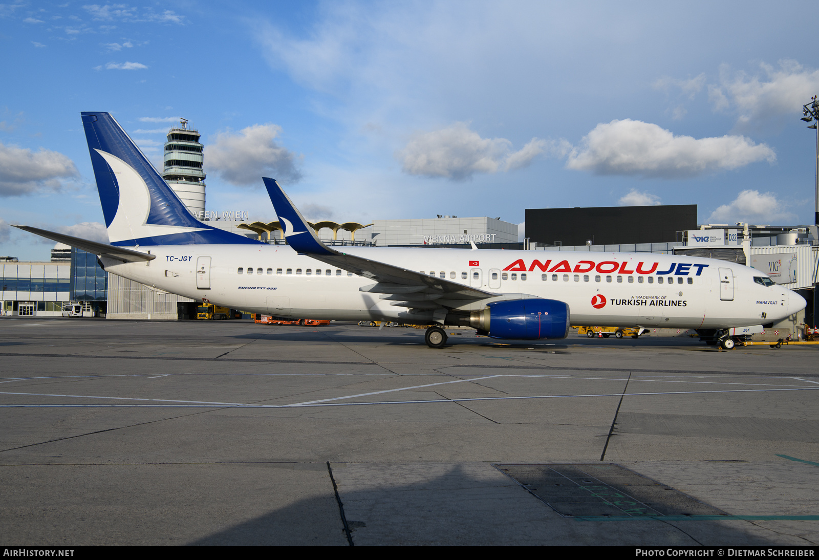 Aircraft Photo of TC-JGY | Boeing 737-8F2 | AnadoluJet | AirHistory.net #623726