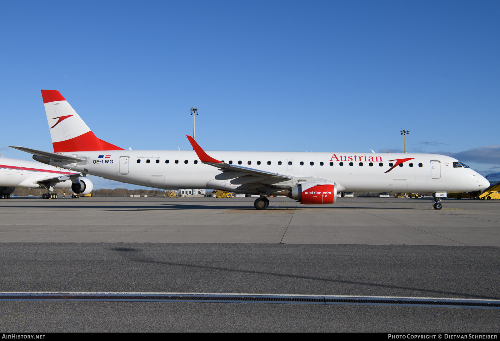 Aircraft Photo of OE-LWG | Embraer 195LR (ERJ-190-200LR) | Austrian Airlines | AirHistory.net #623735
