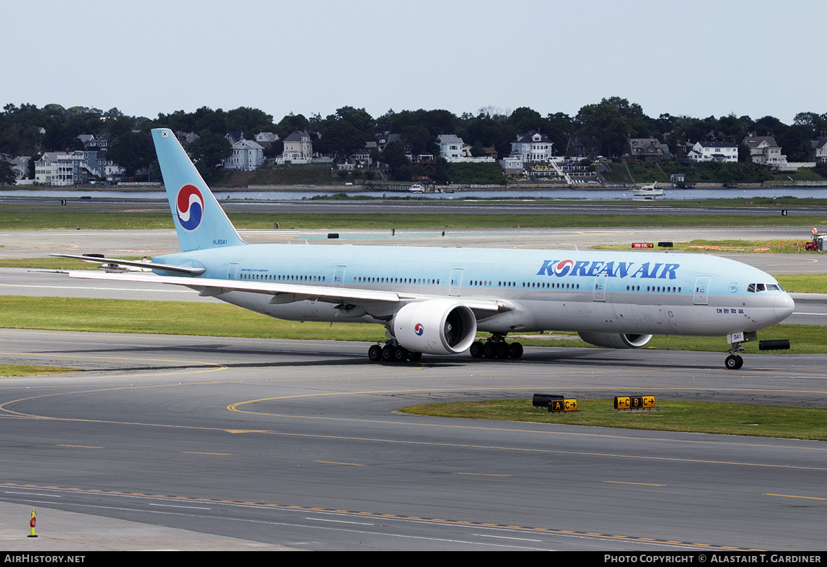Aircraft Photo of HL8041 | Boeing 777-3B5/ER | Korean Air | AirHistory.net #623883