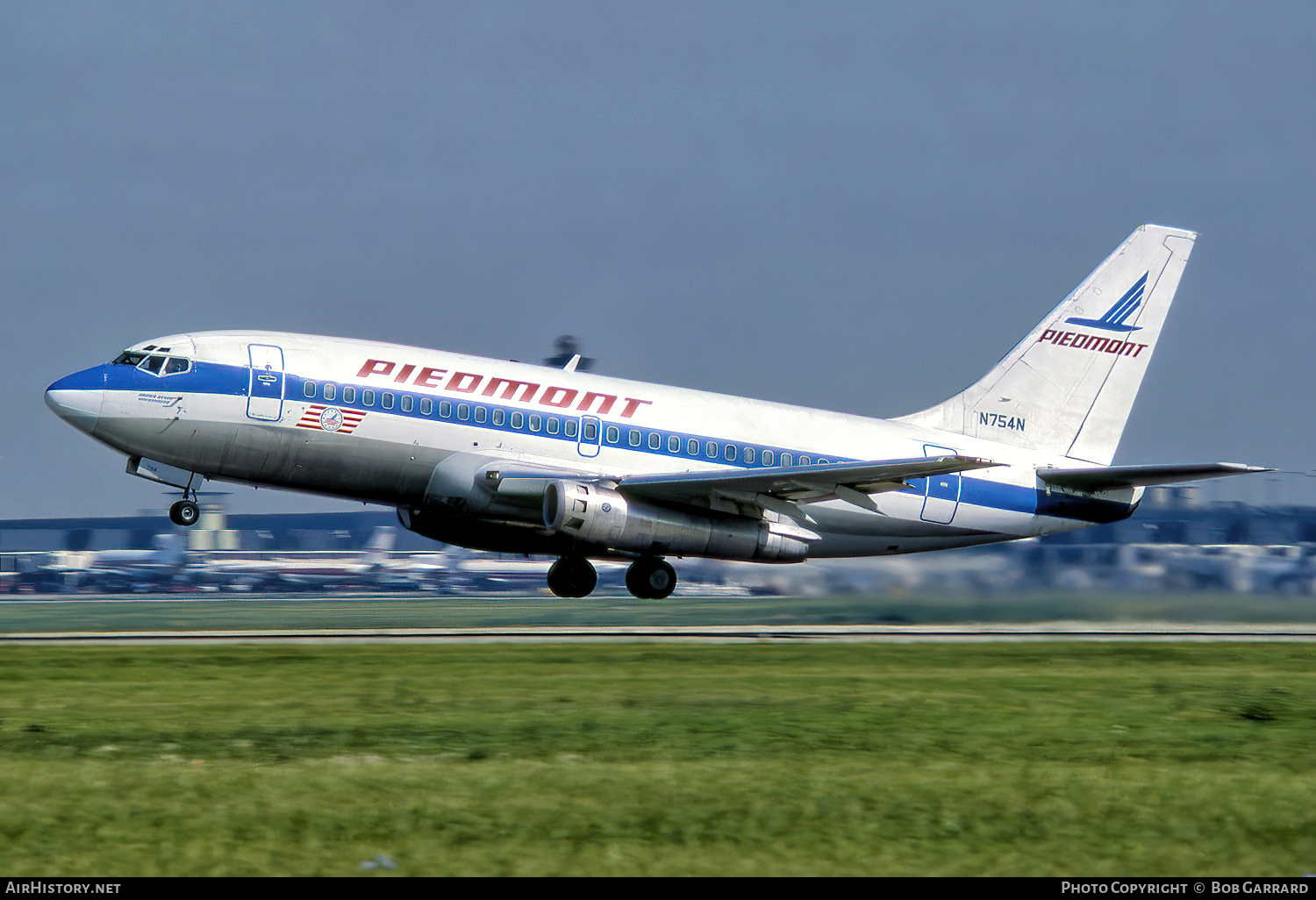 Aircraft Photo of N754N | Boeing 737-2H5 | Piedmont Airlines | AirHistory.net #623897
