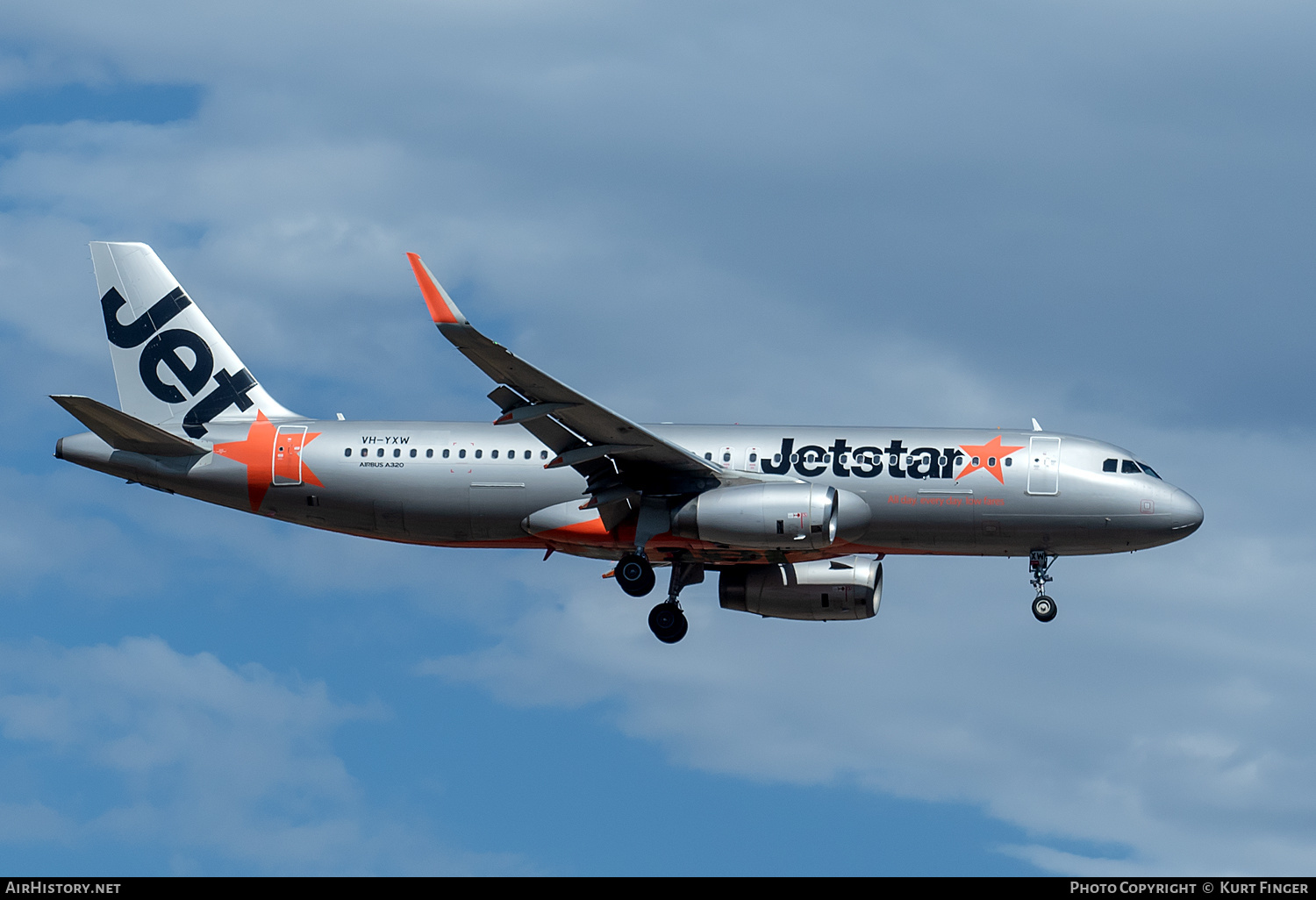 Aircraft Photo of VH-YXW | Airbus A320-232 | Jetstar Airways | AirHistory.net #623912