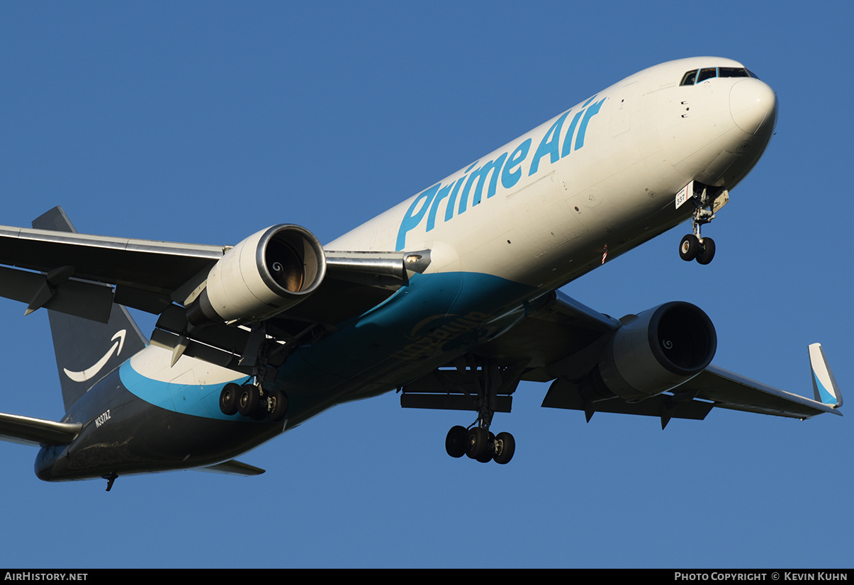 Aircraft Photo of N337AZ | Boeing 767-323/ER(BDSF) | Prime Air | AirHistory.net #623925