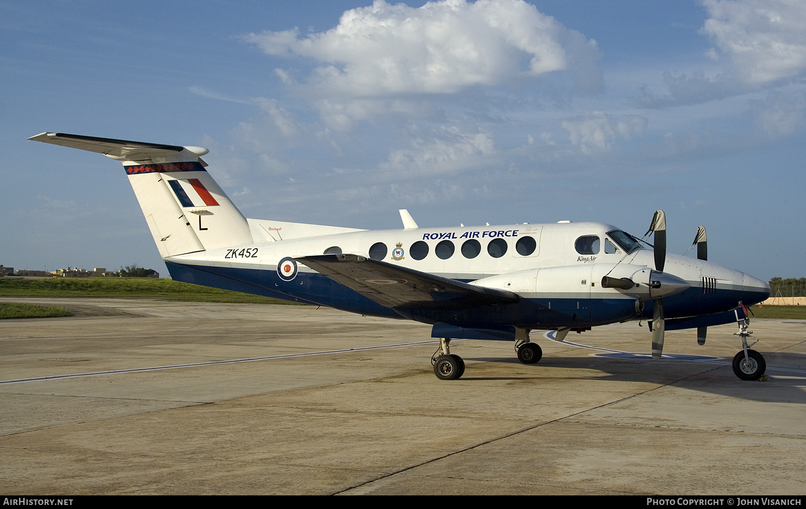 Aircraft Photo of ZK452 | Raytheon B200 King Air | UK - Air Force | AirHistory.net #623931