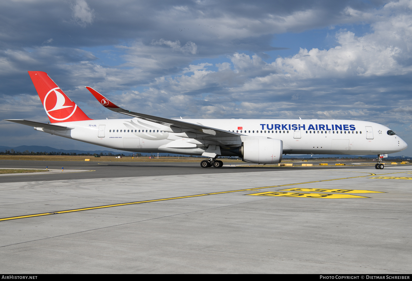 Aircraft Photo of TC-LGL | Airbus A350-941 | Turkish Airlines | AirHistory.net #624000