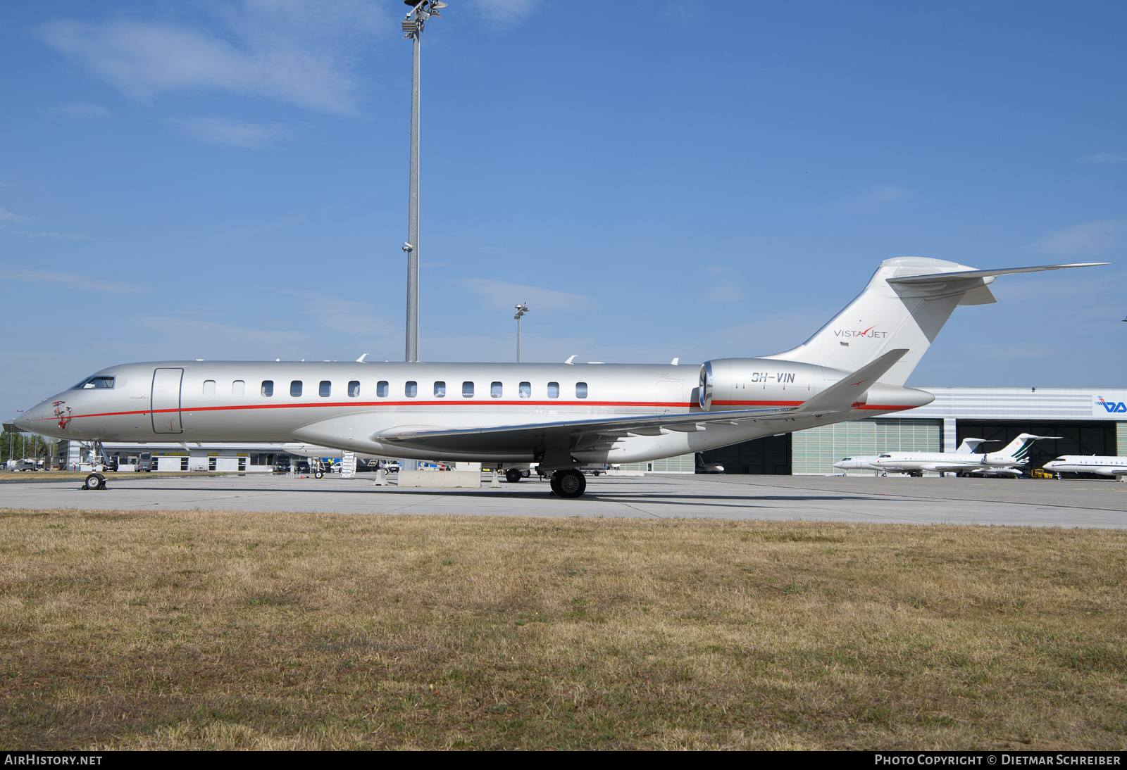 Aircraft Photo of 9H-VIN | Bombardier Global 7500 (BD-700-2A12) | VistaJet | AirHistory.net #624006
