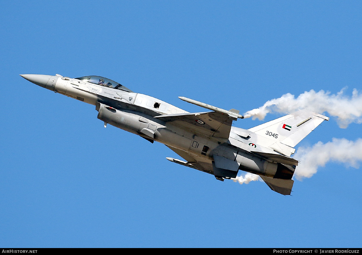Aircraft Photo of 3045 | Lockheed Martin F-16E Desert Falcon | United Arab Emirates - Air Force | AirHistory.net #624108